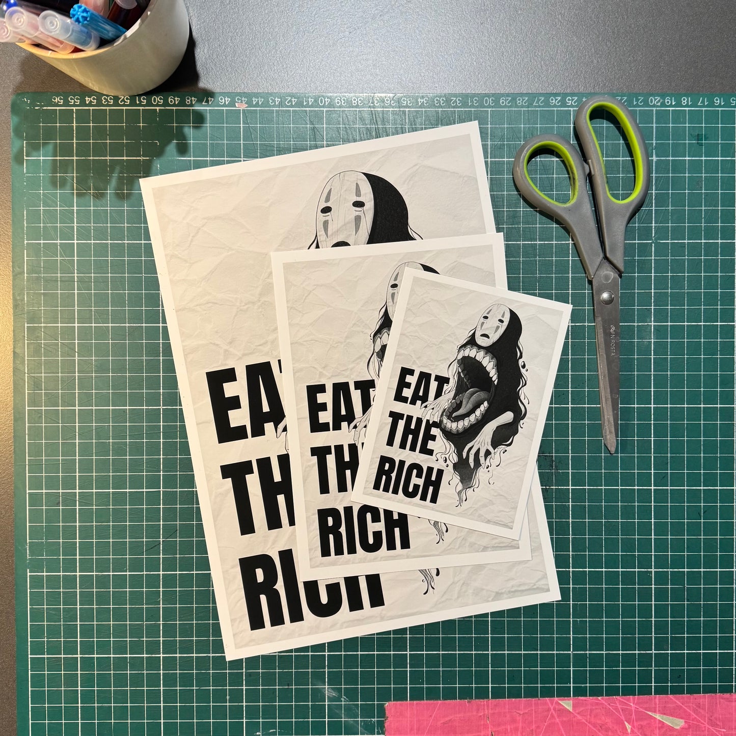 Pauline’s Eat the rich print 🔥